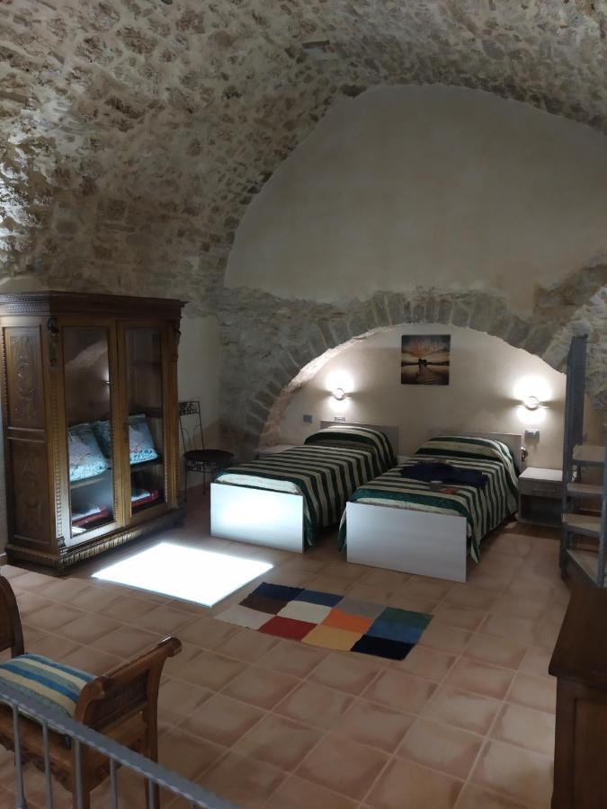 Ca' Del Tartufaio Villa Castelmauro Eksteriør bilde